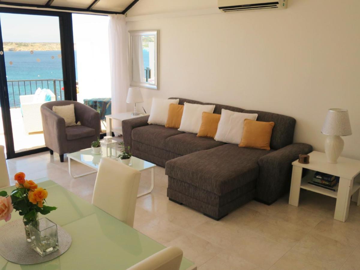 Maltaholiday Seafront Penthouse Apartment เมลลิฮา ภายนอก รูปภาพ