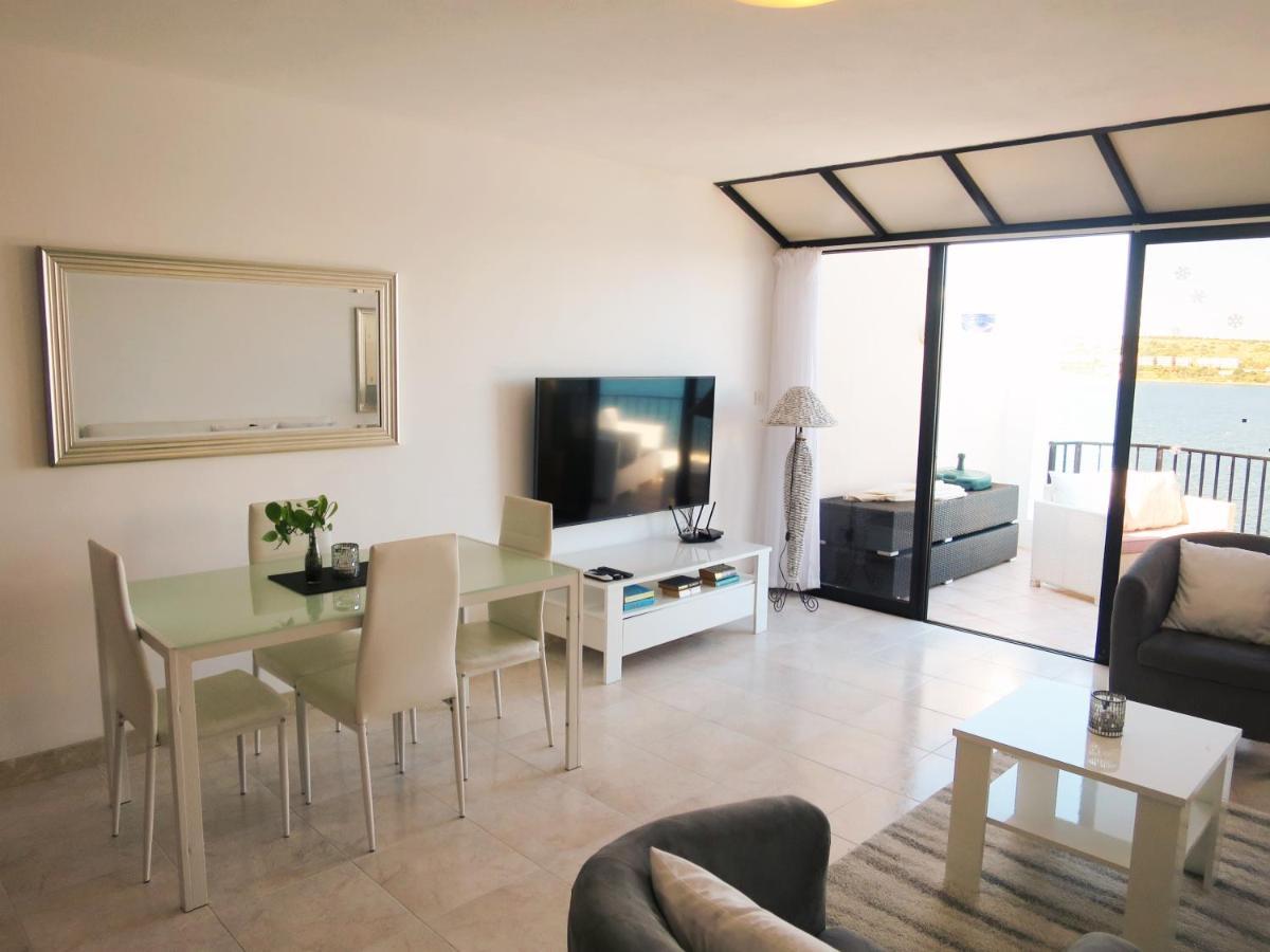 Maltaholiday Seafront Penthouse Apartment เมลลิฮา ภายนอก รูปภาพ