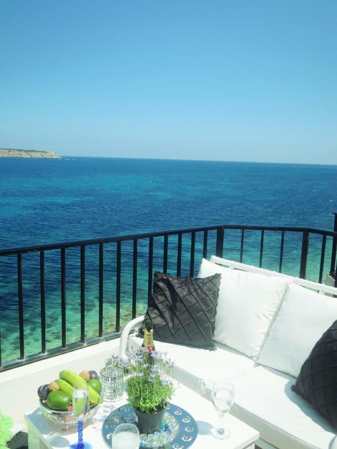 Maltaholiday Seafront Penthouse Apartment เมลลิฮา ภายนอก รูปภาพ